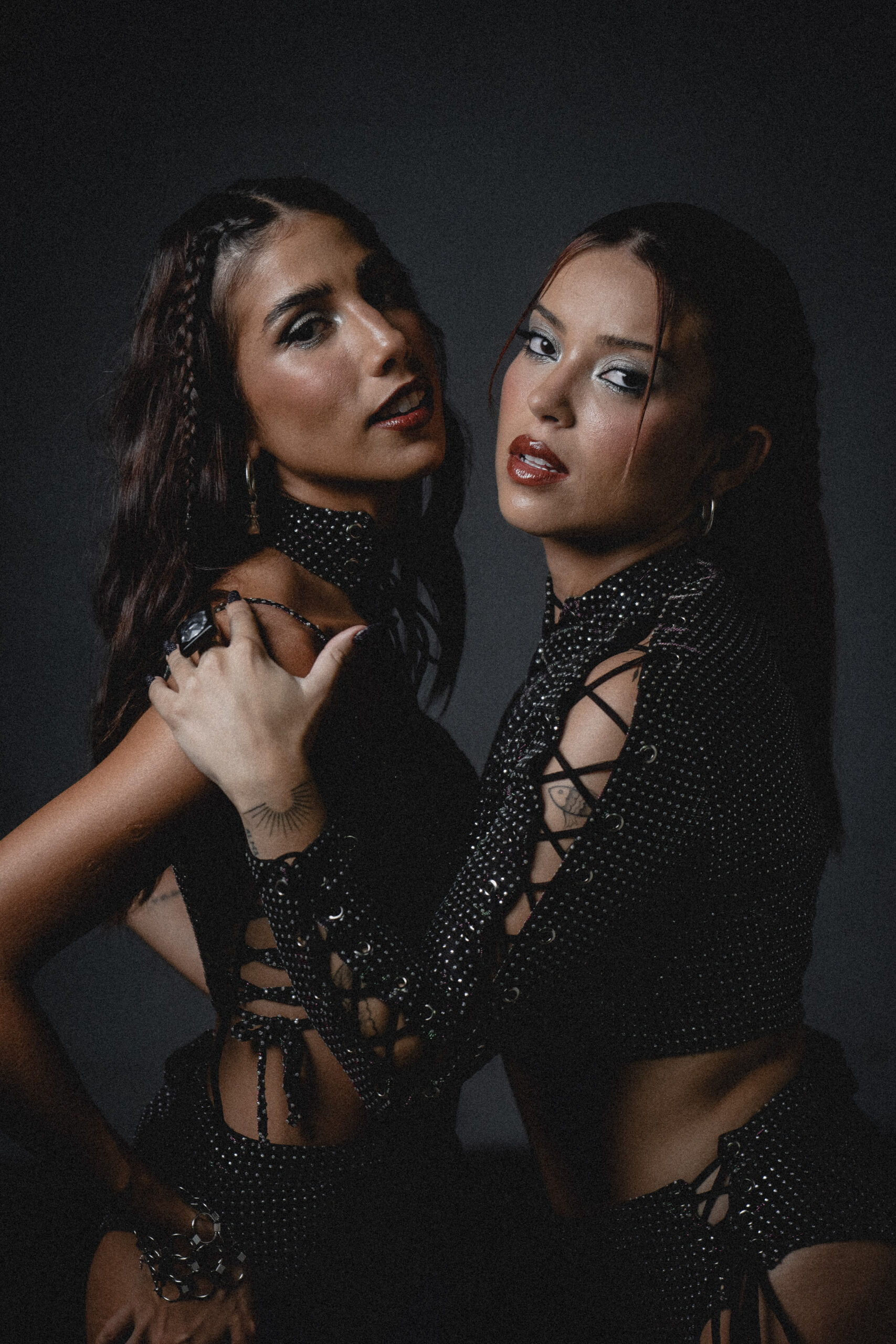 Clara x sofia apto 03